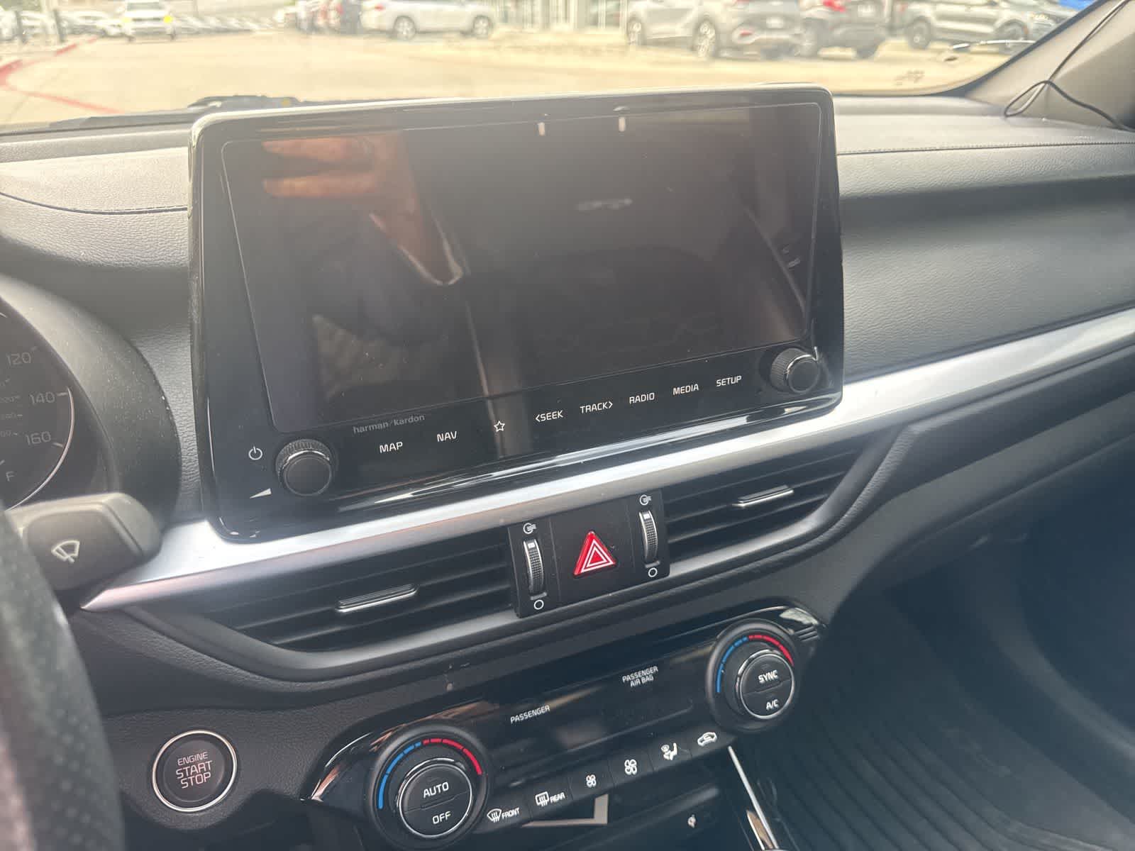 Thumbnail: 2024 Kia Forte - 6