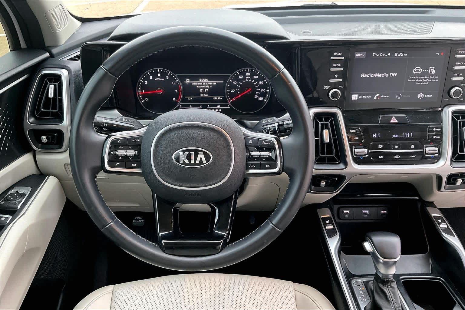 Thumbnail: 2021 Kia Sorento - 14