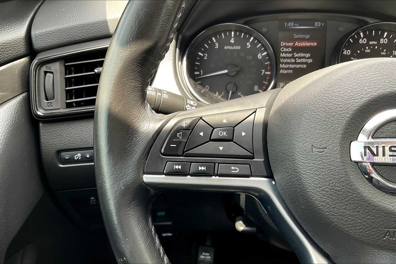 Thumbnail: 2017 Nissan Rogue - 24