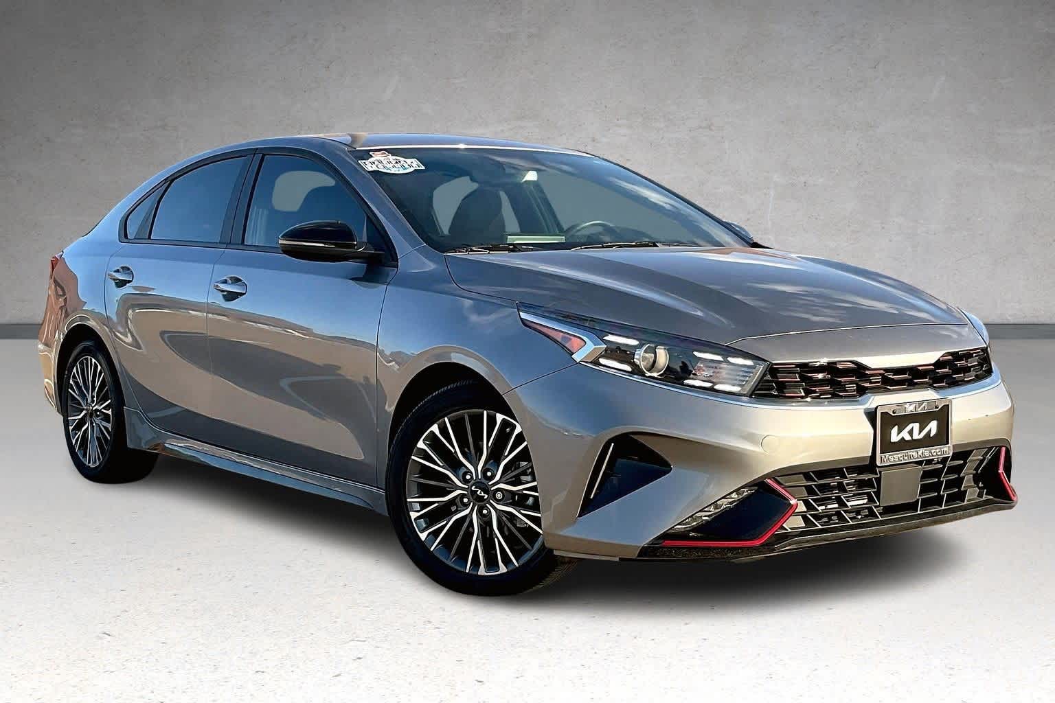 Thumbnail: 2024 Kia Forte - 21