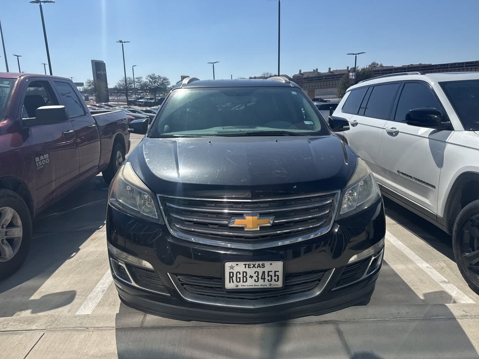 Thumbnail: 2014 Chevrolet Traverse - 2