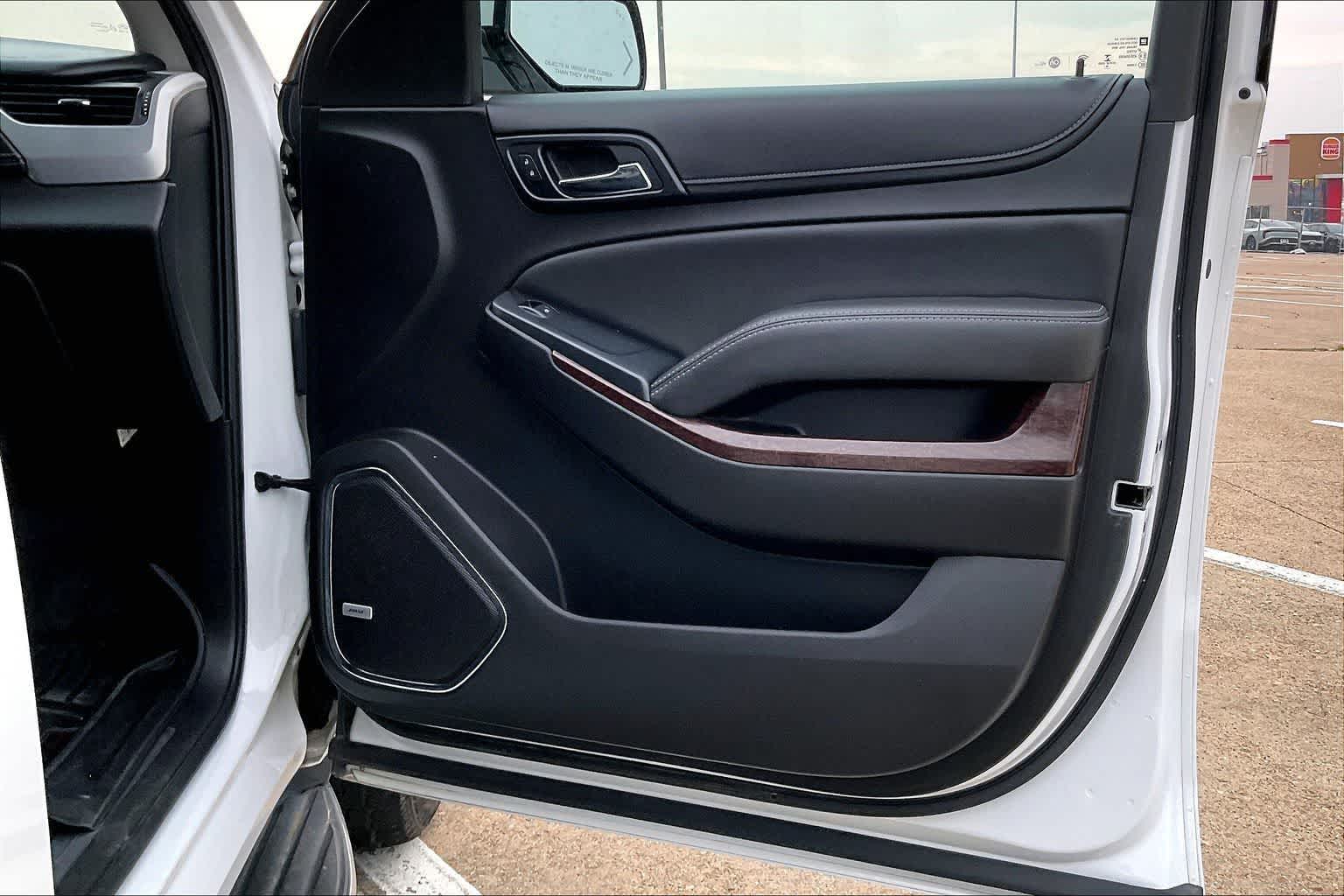 Thumbnail: 2017 GMC Yukon - 26