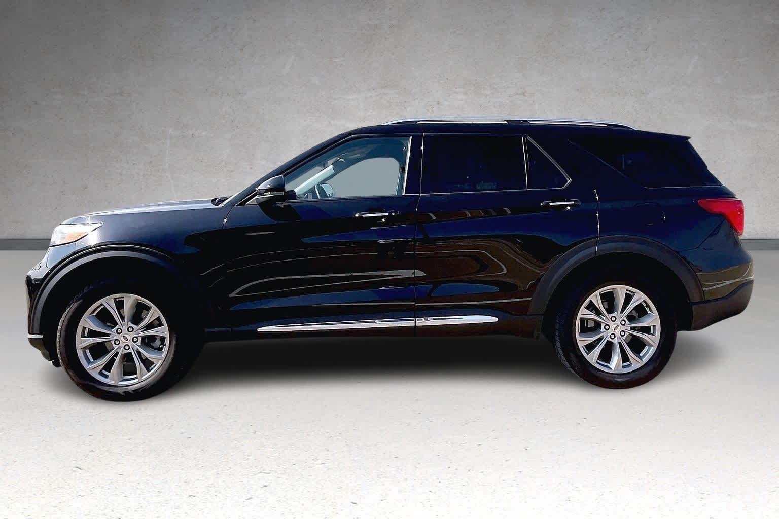 Thumbnail: 2023 Ford Explorer - 3