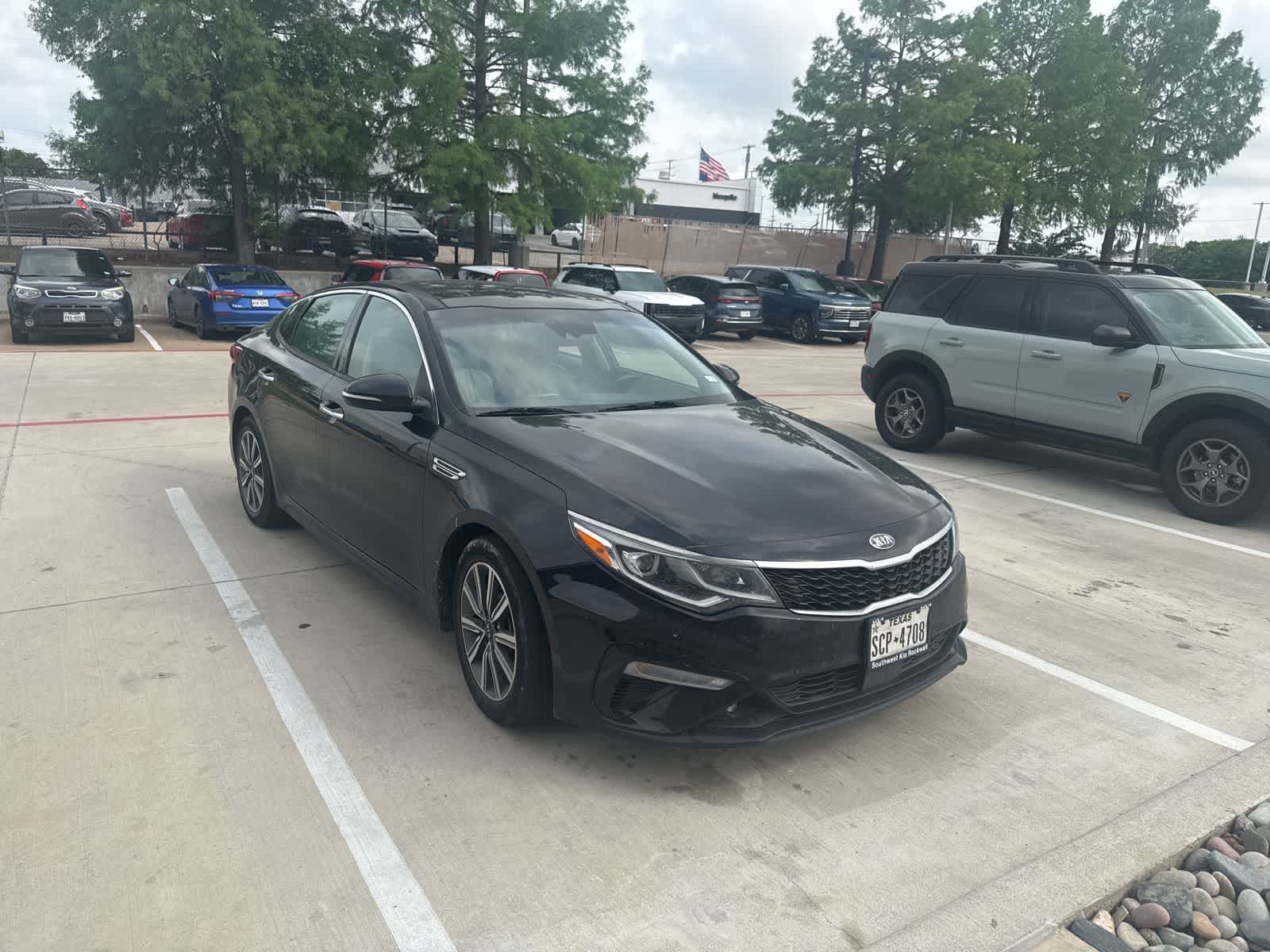 Thumbnail: 2020 Kia Optima - 3