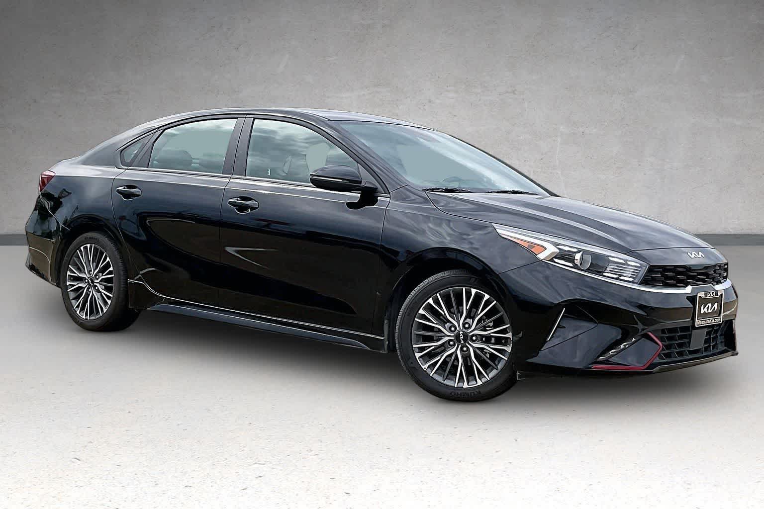 Thumbnail: 2024 Kia Forte - 20