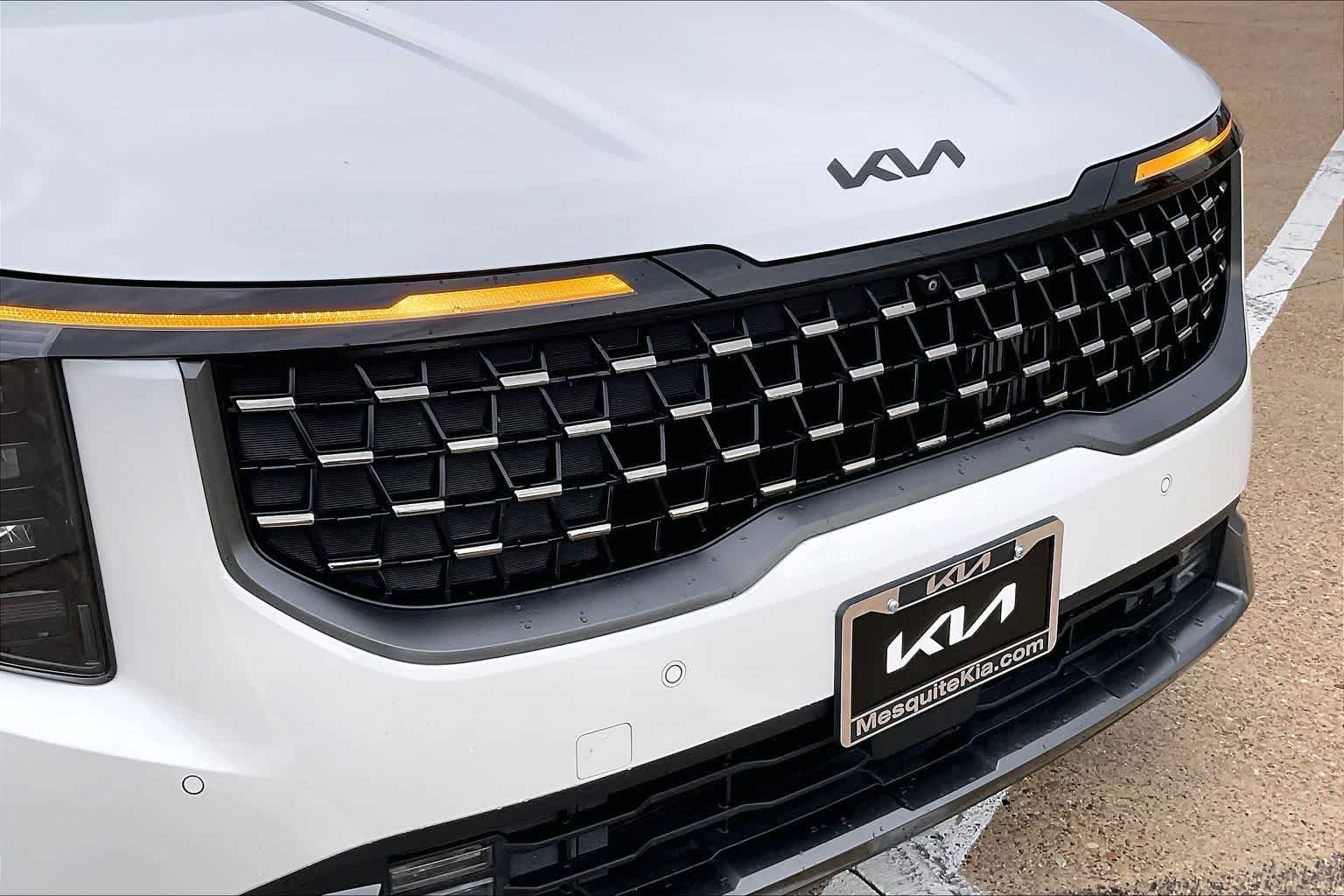 Thumbnail: 2025 Kia Carnival - 32