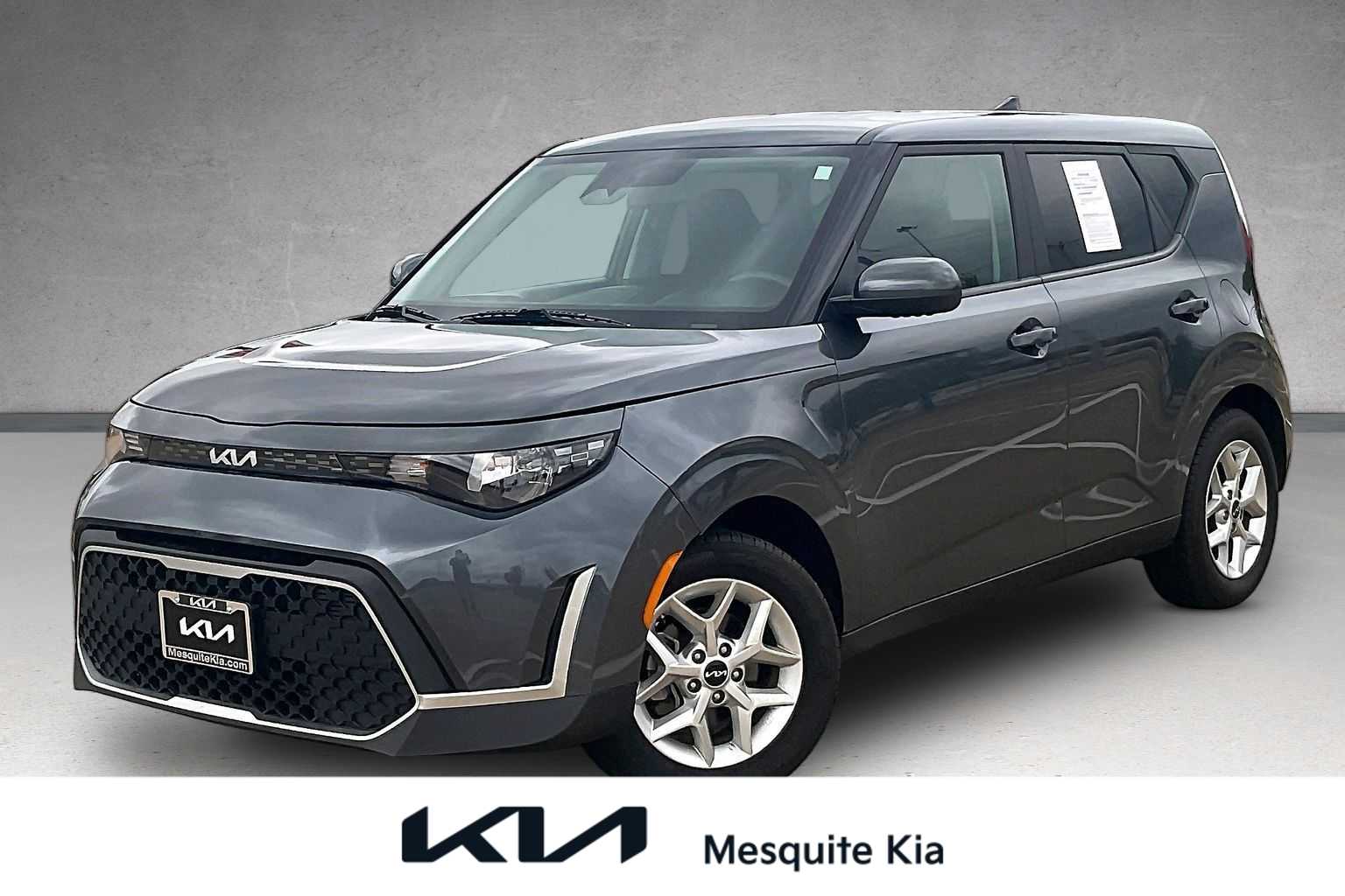 2023 Kia Soul 2.0L LX IVT's photo