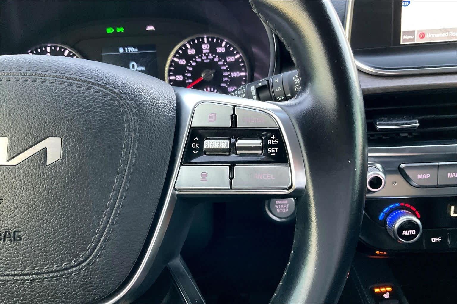 Thumbnail: 2022 Kia Telluride - 24