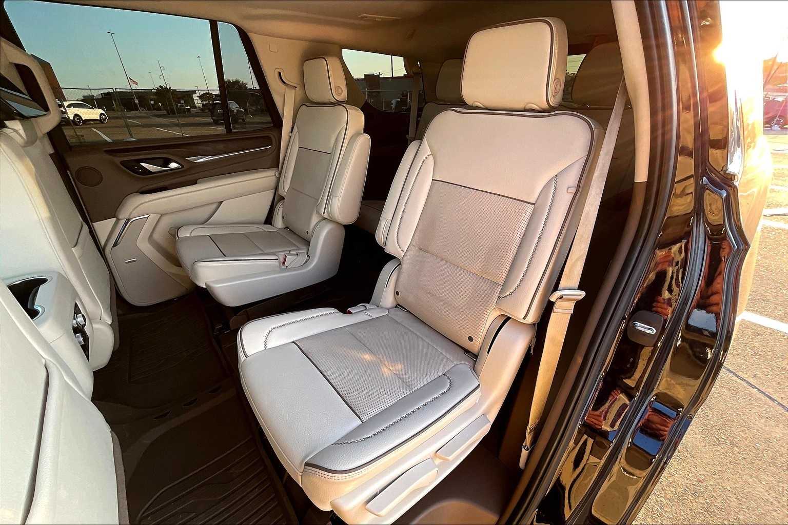 Thumbnail: 2021 GMC Yukon - 29