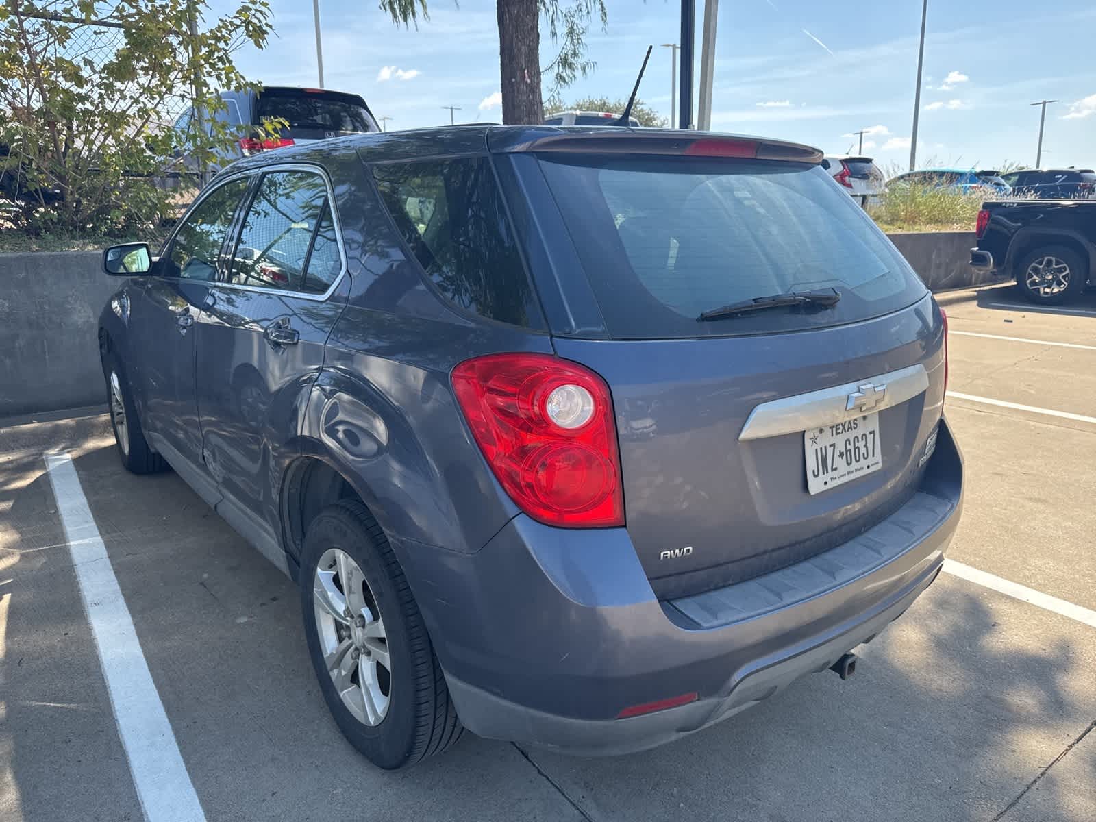 Thumbnail: 2013 Chevrolet Equinox - 4