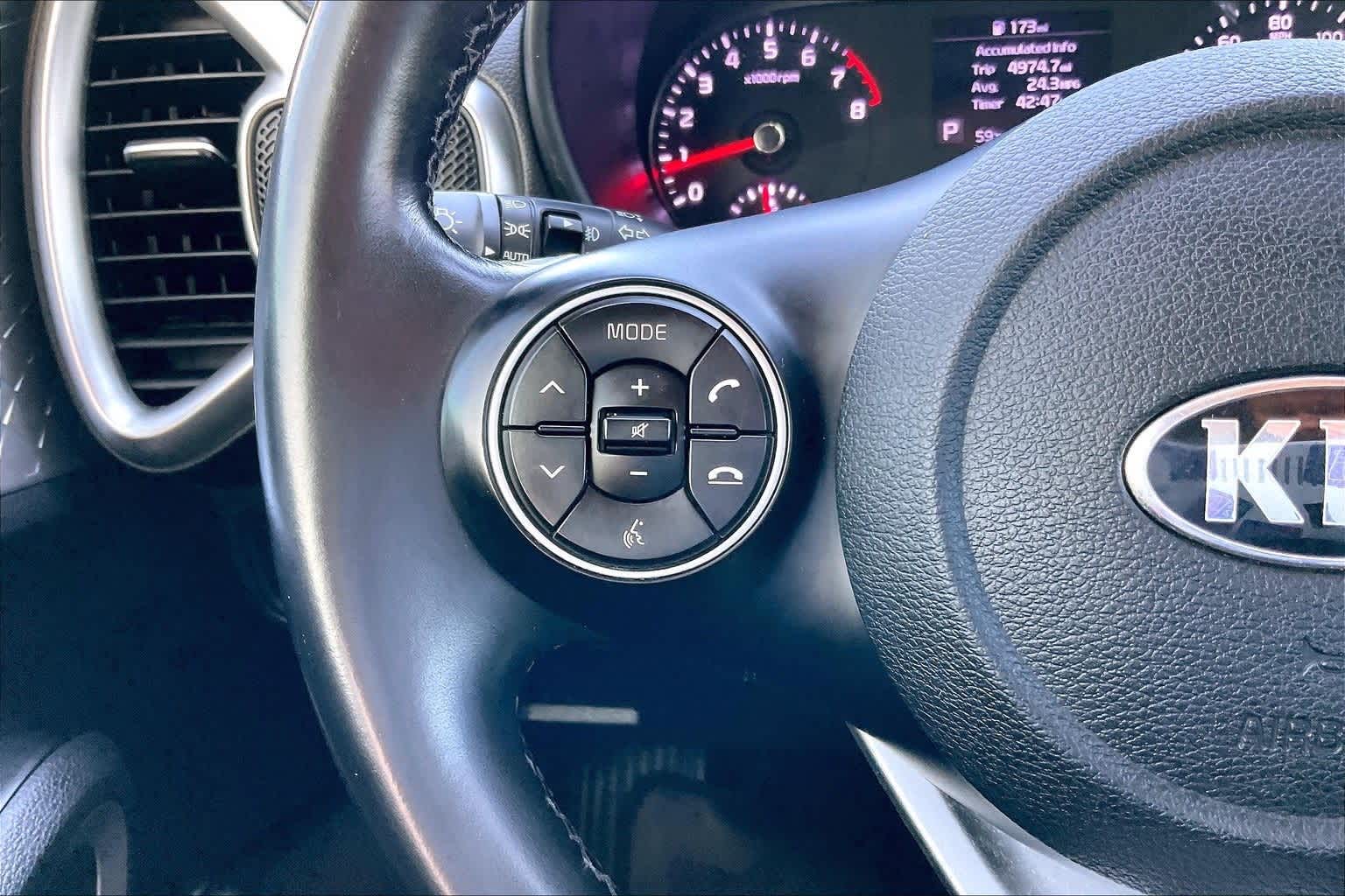 Thumbnail: 2021 Kia Soul - 24