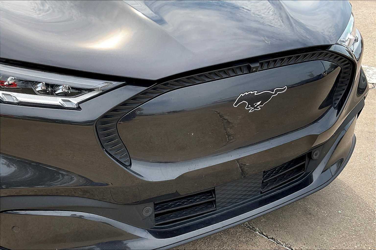 Thumbnail: 2022 Ford Mustang Mach-E - 31