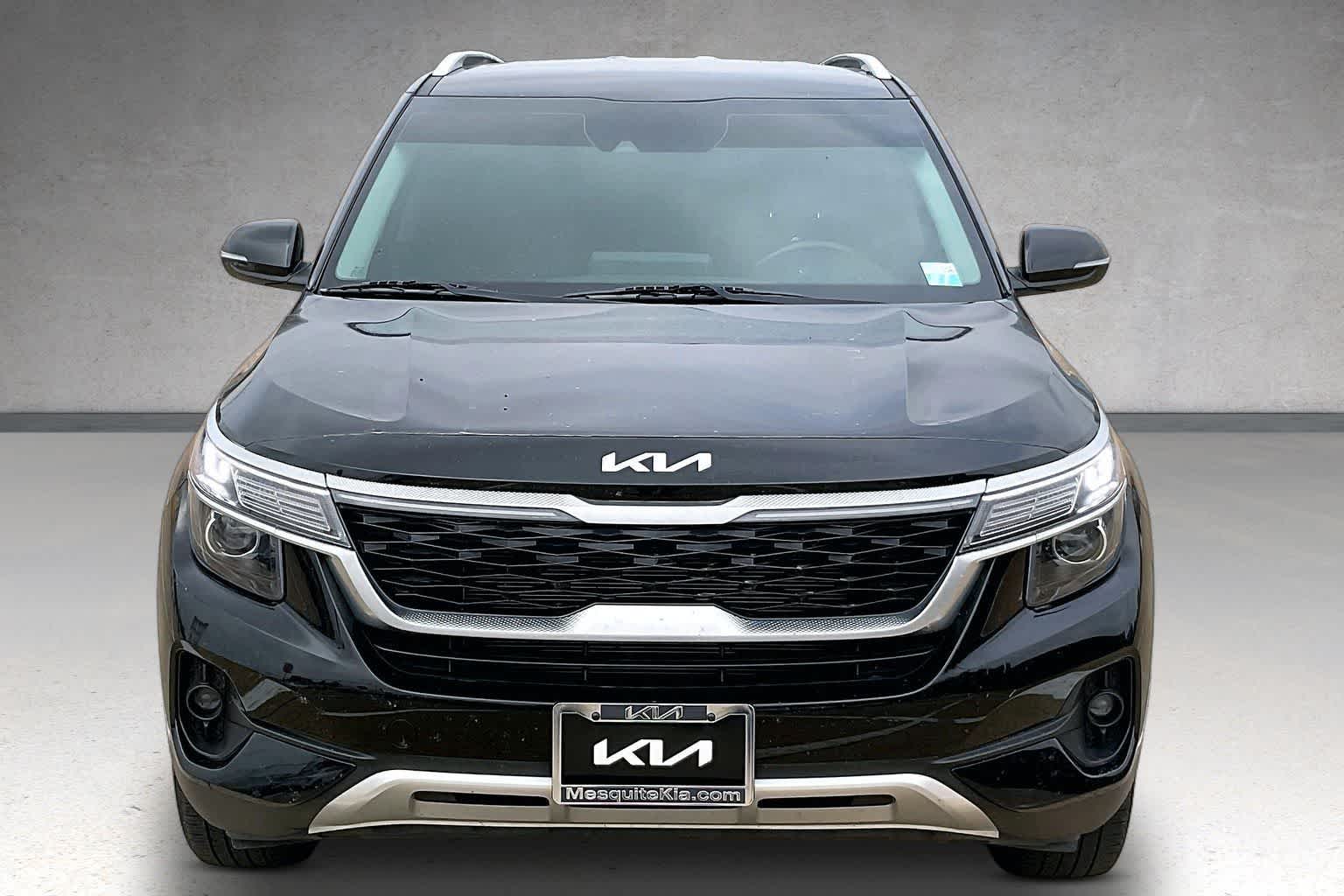 Thumbnail: 2023 Kia Seltos - 6