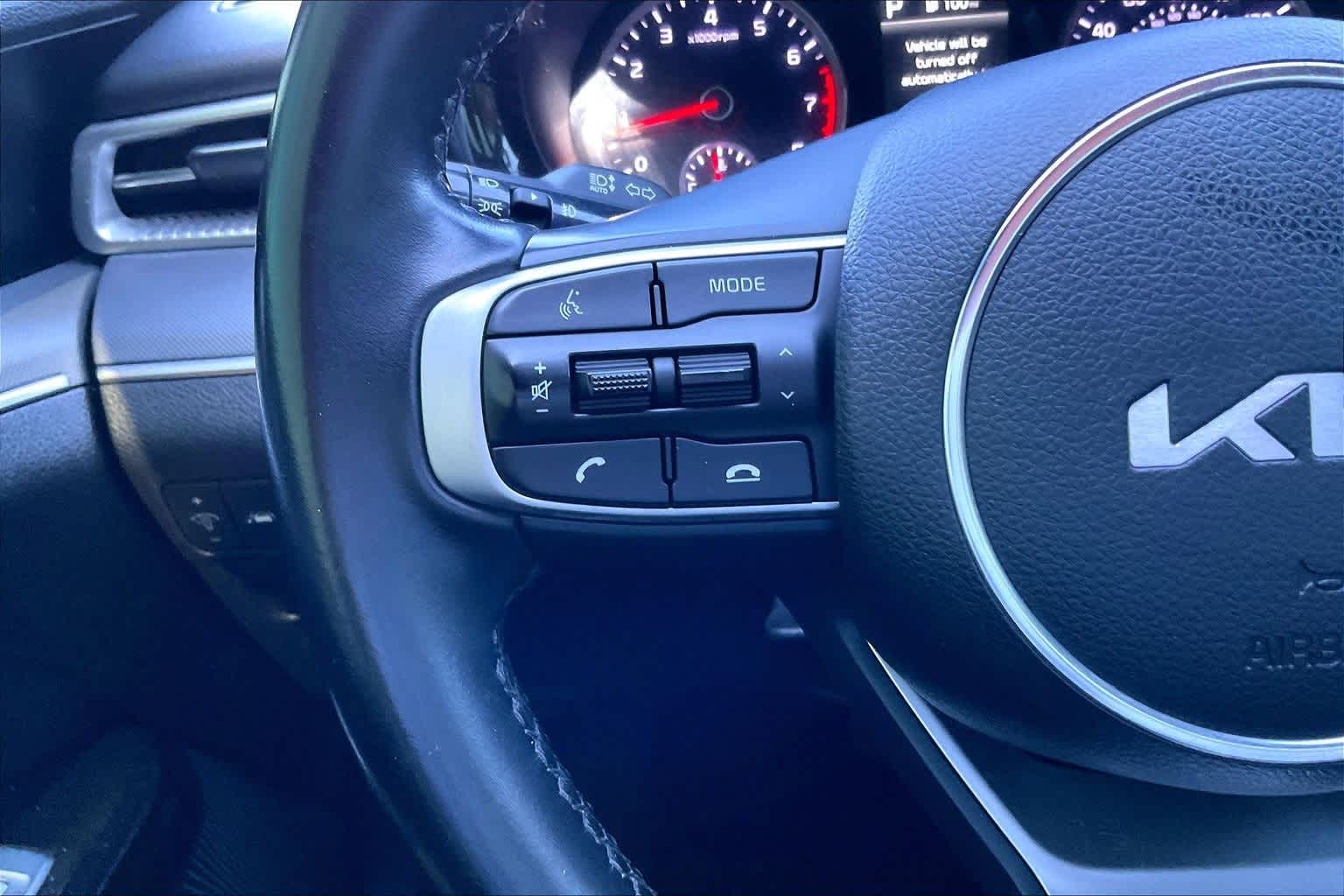 Thumbnail: 2023 Kia K5 - 23