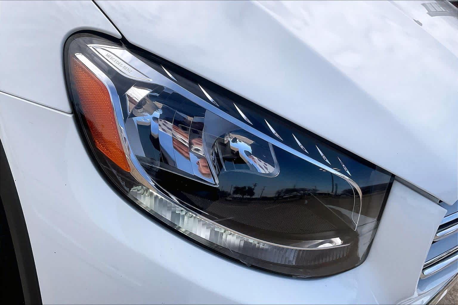 Thumbnail: 2017 Mercedes-Benz GLC - 31