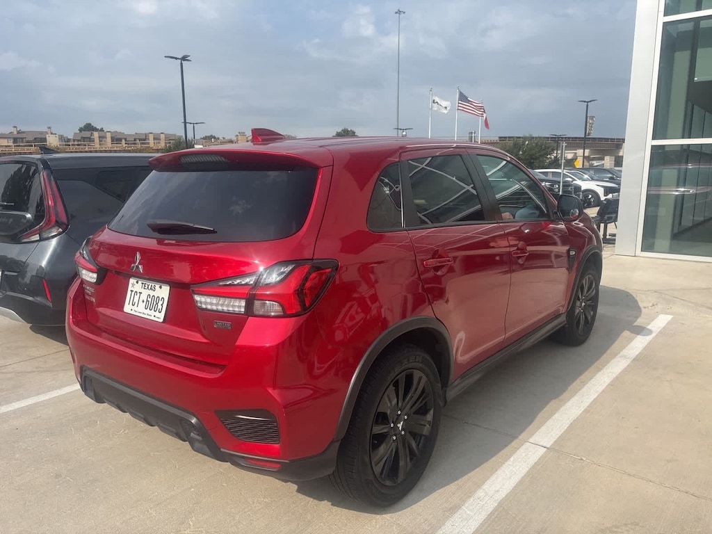 Used 2021 Mitsubishi Outlander Sport 2.0 LE CUV