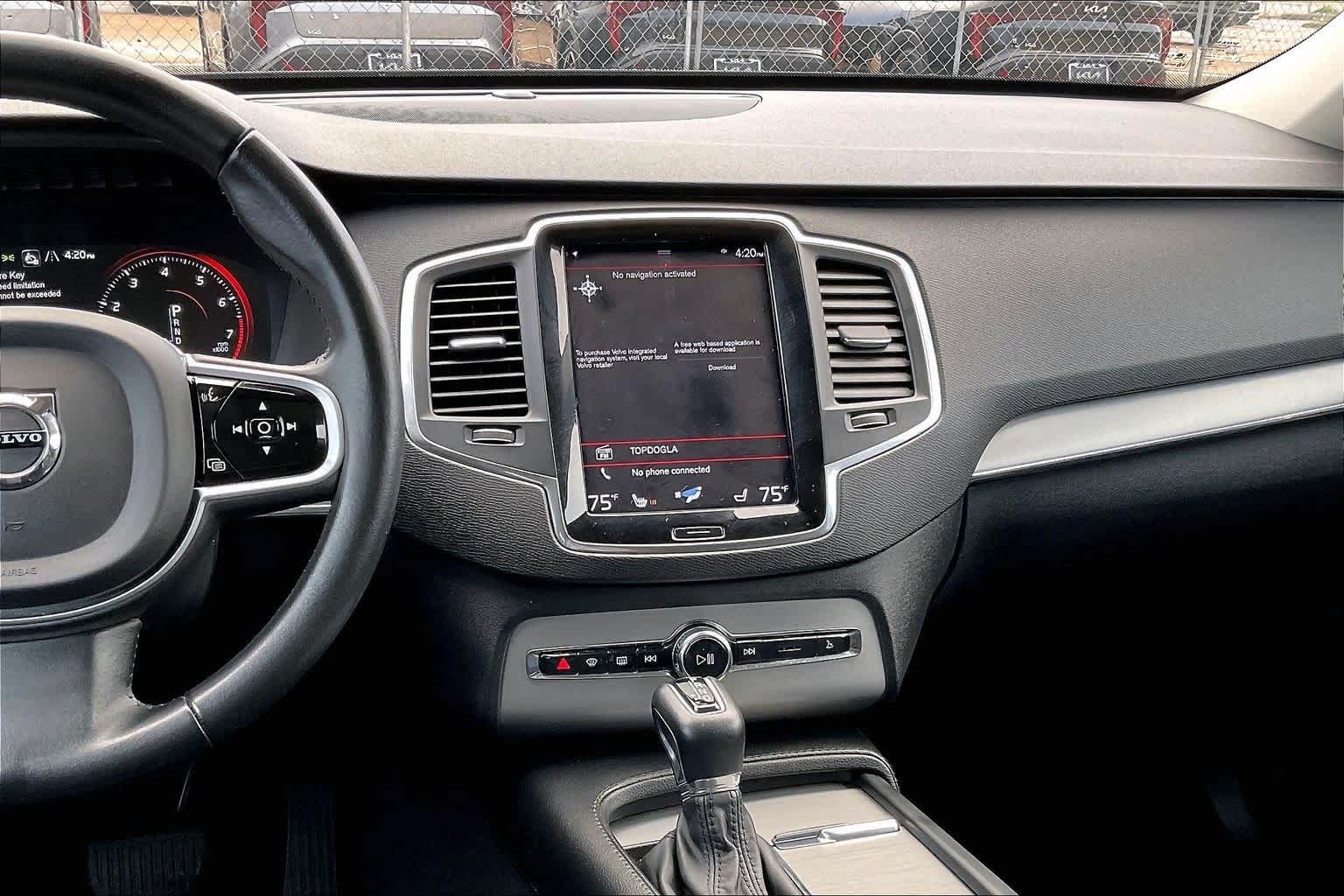 Thumbnail: 2021 Volvo XC90 - 15