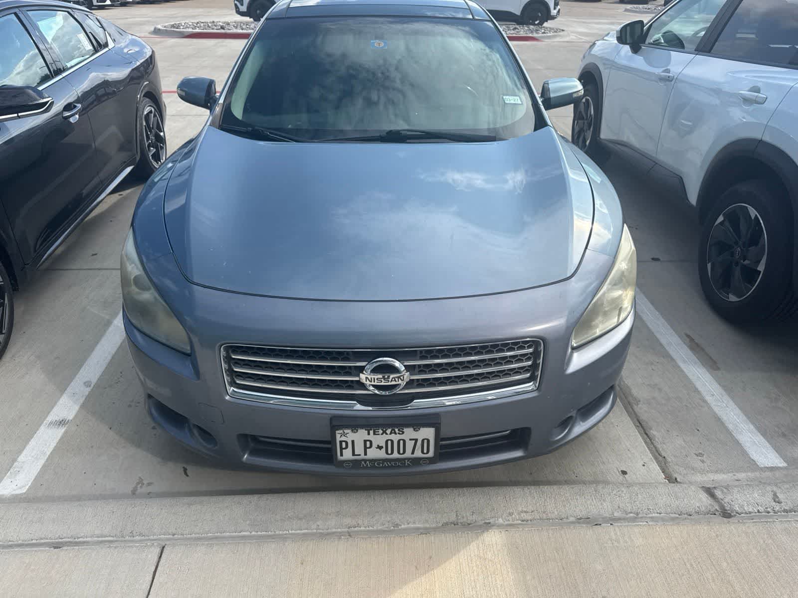Thumbnail: 2011 Nissan Maxima - 2