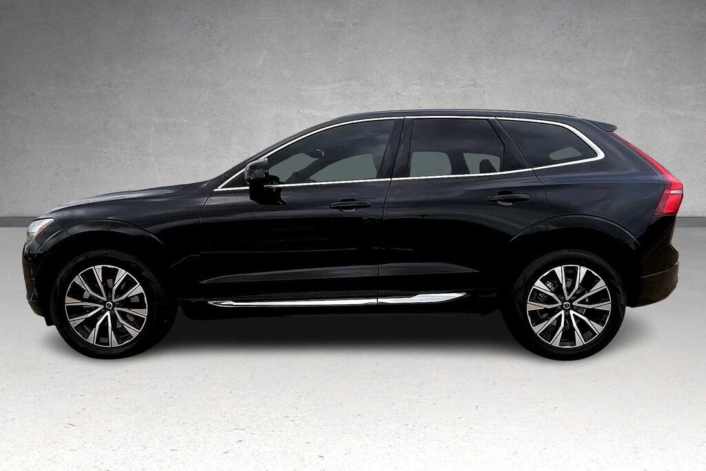 Used 2023 Volvo XC60 B5 FWD Plus Bright SUV