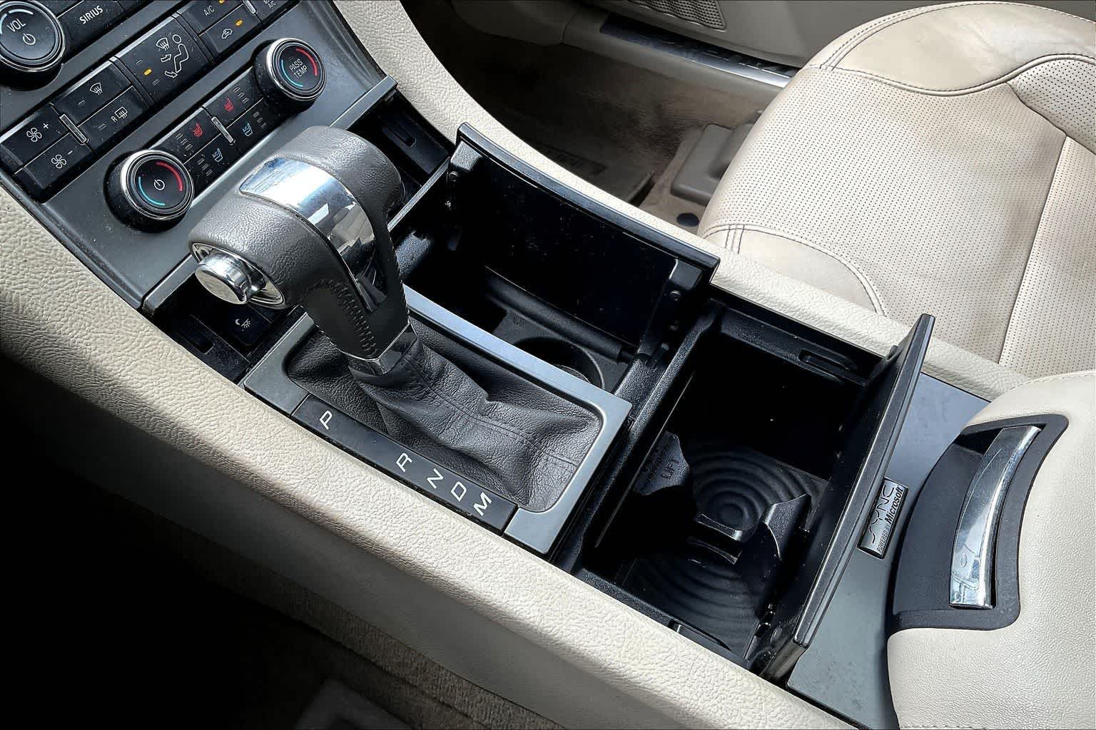 Thumbnail: 2012 Ford Taurus - 16