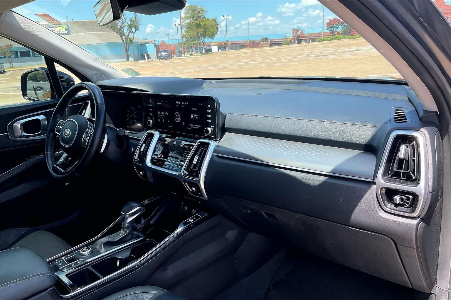 Thumbnail: 2021 Kia Sorento - 22