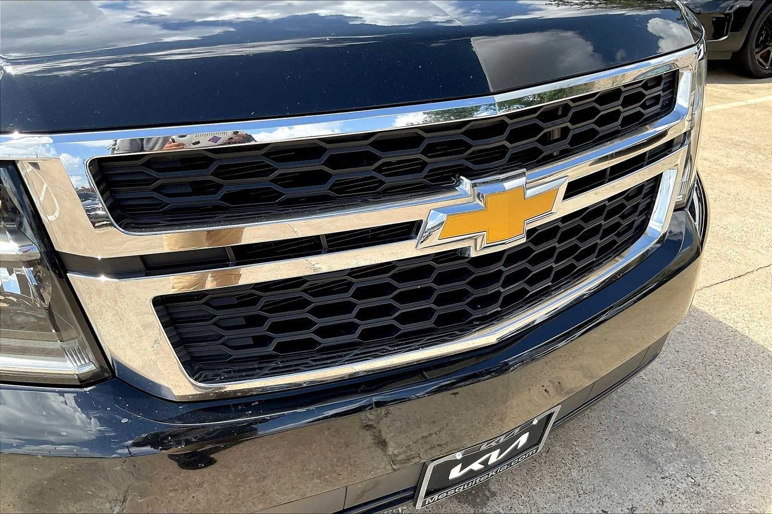 Thumbnail: 2016 Chevrolet Tahoe - 32