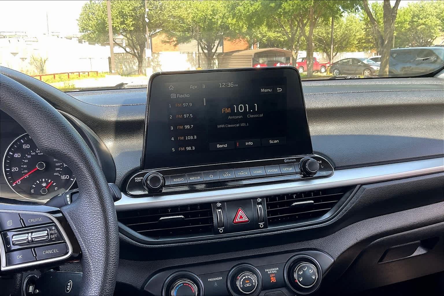 Thumbnail: 2021 Kia Forte - 15