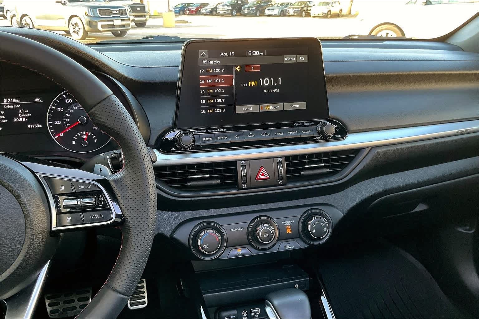 Thumbnail: 2020 Kia Forte - 15