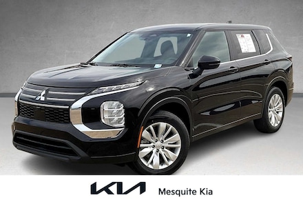 2025 Mitsubishi Outlander ES SUV