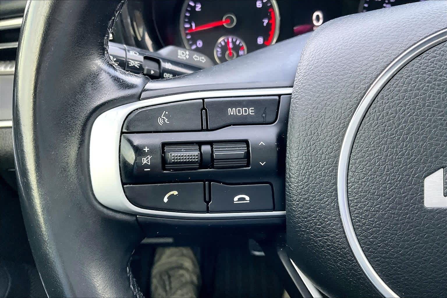 Thumbnail: 2022 Kia K5 - 24