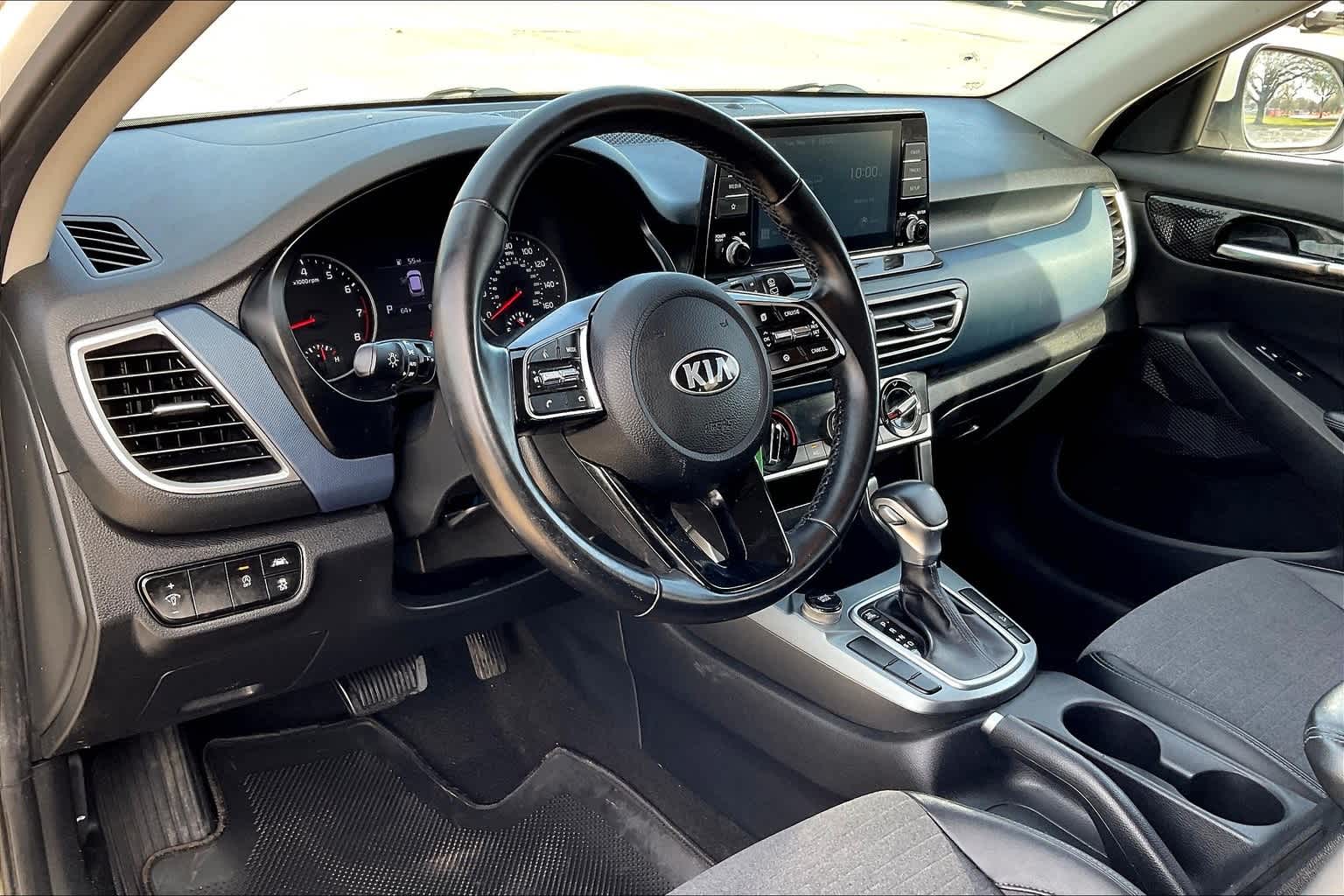Thumbnail: 2021 Kia Seltos - 2