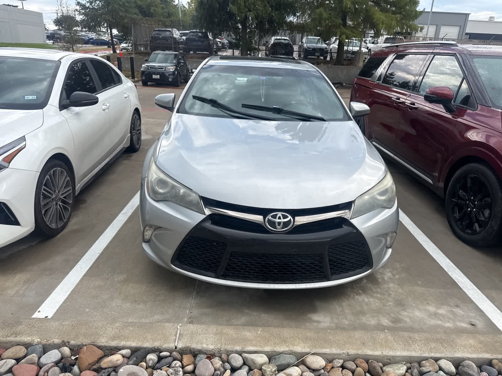 Thumbnail: 2015 Toyota Camry - 6