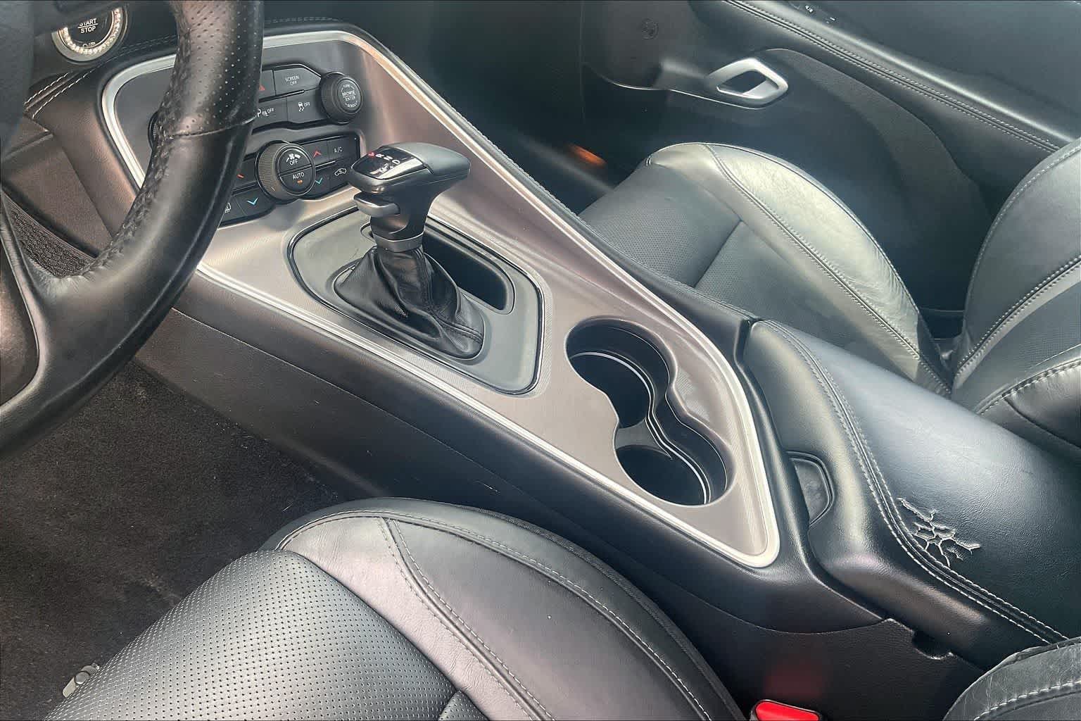 Thumbnail: 2022 Dodge Challenger - 13