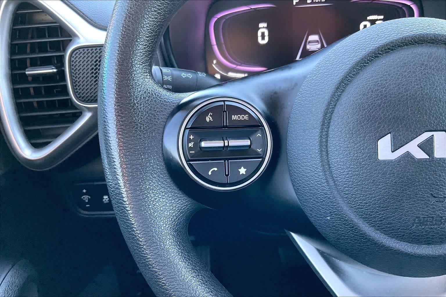 Thumbnail: 2023 Kia Soul - 23