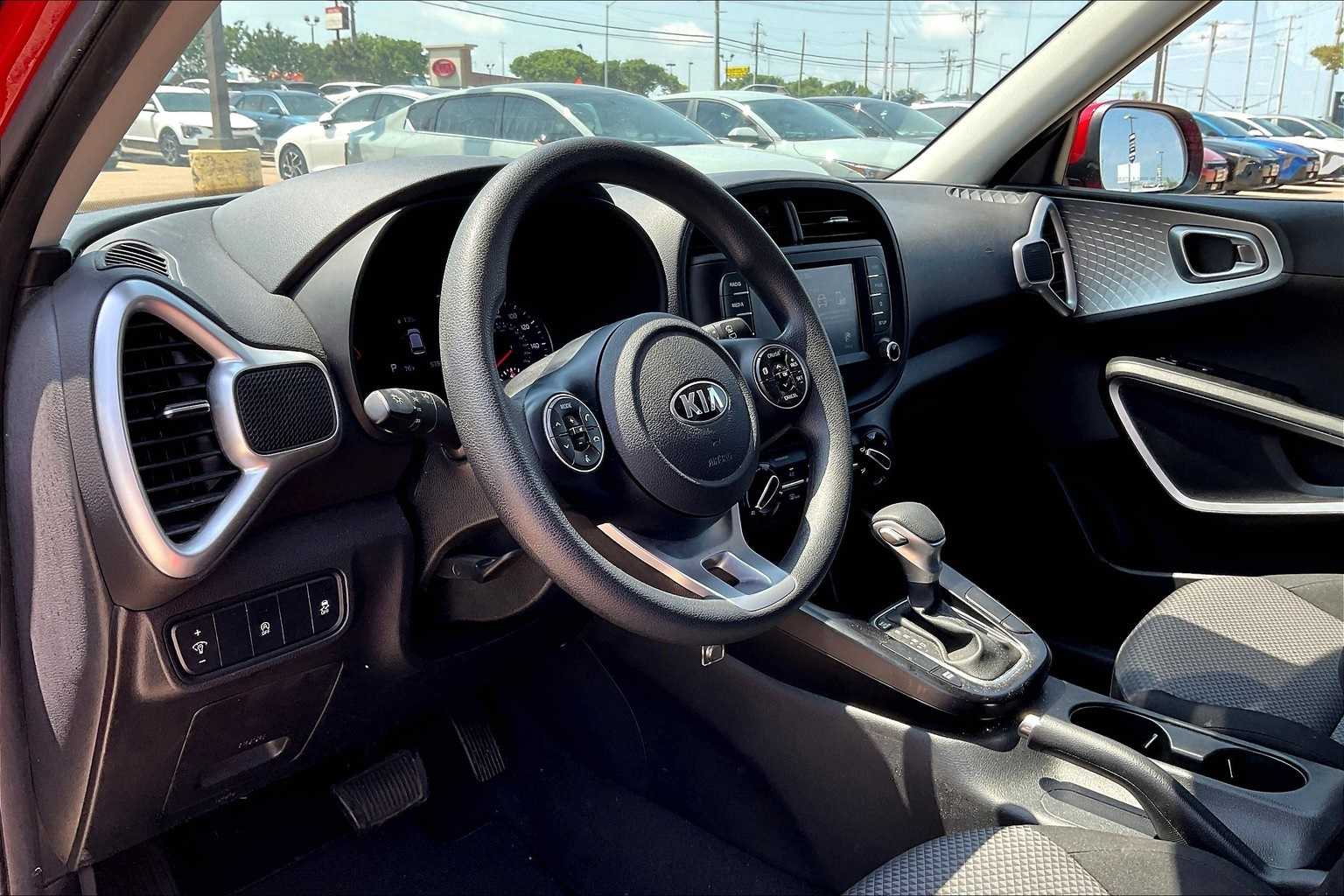 2021 Kia Soul LX 2