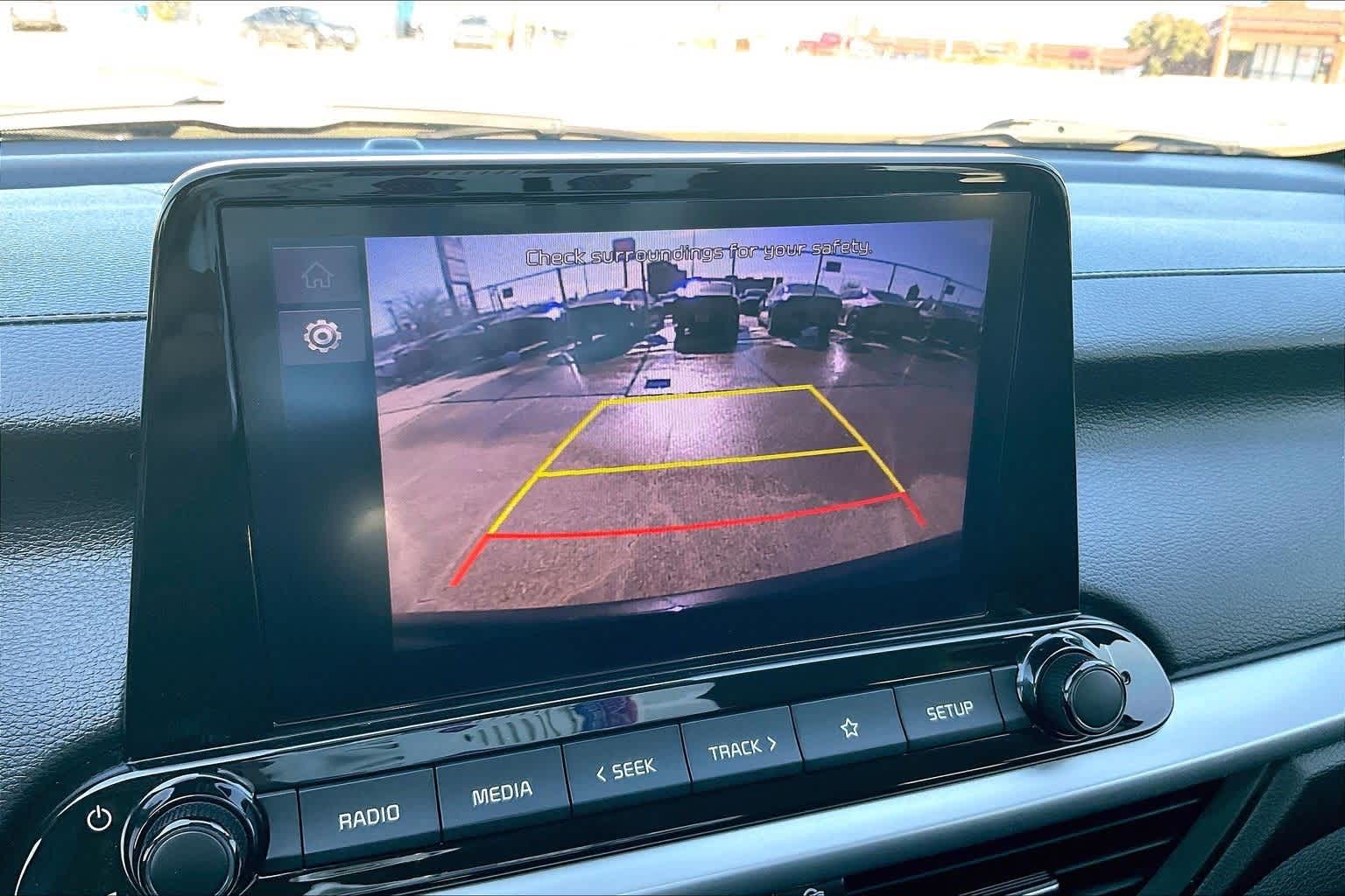 Thumbnail: 2024 Kia Forte - 25