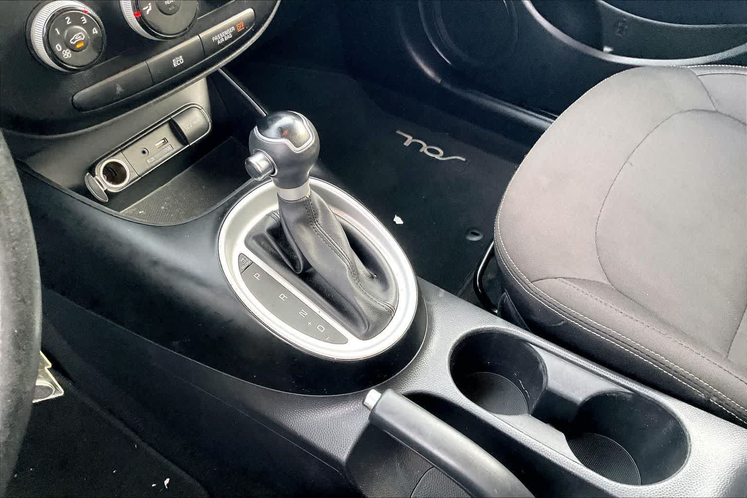 Thumbnail: 2016 Kia Soul - 16