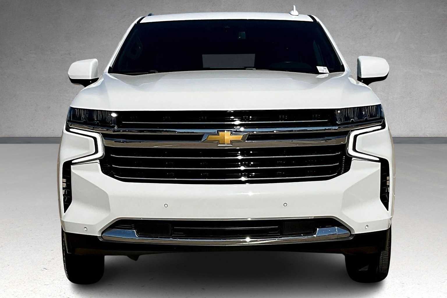 Thumbnail: 2023 Chevrolet Suburban - 6