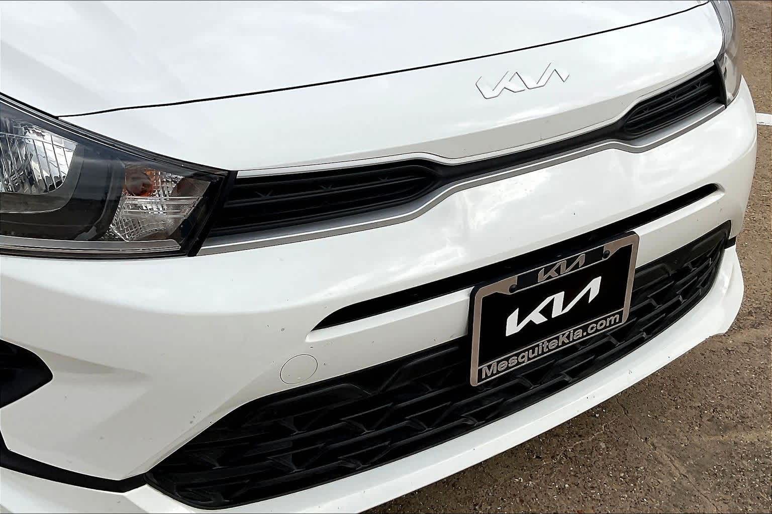 Thumbnail: 2022 Kia Rio - 31