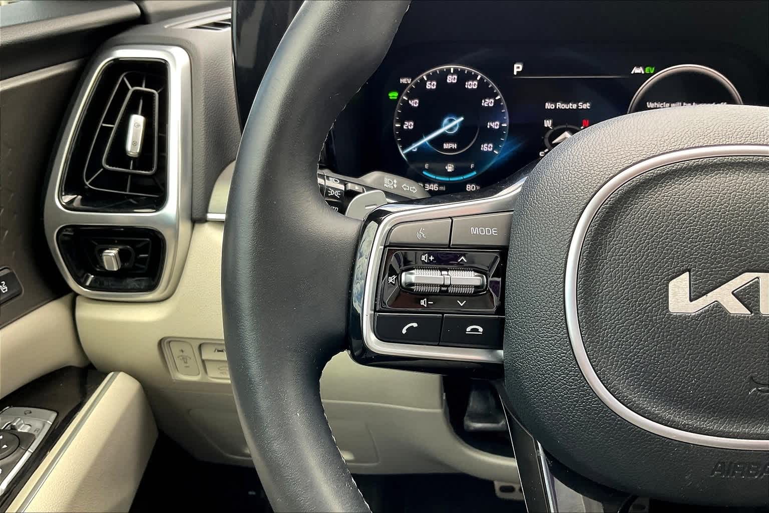 2023 Kia Sorento SX 24