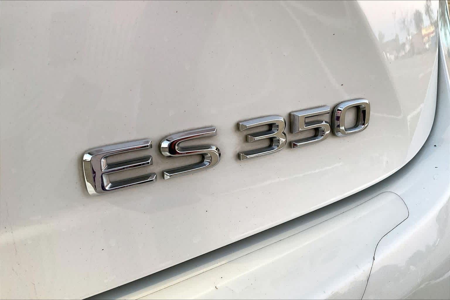 Thumbnail: 2013 Lexus ES - 7