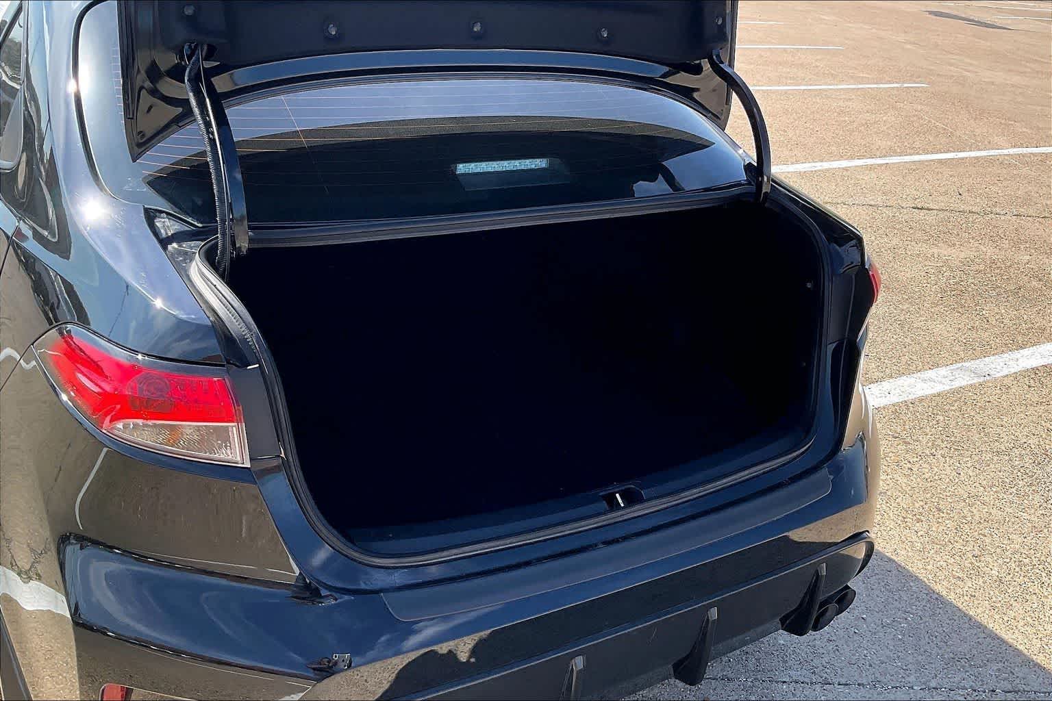 Thumbnail: 2024 Toyota Corolla - 18