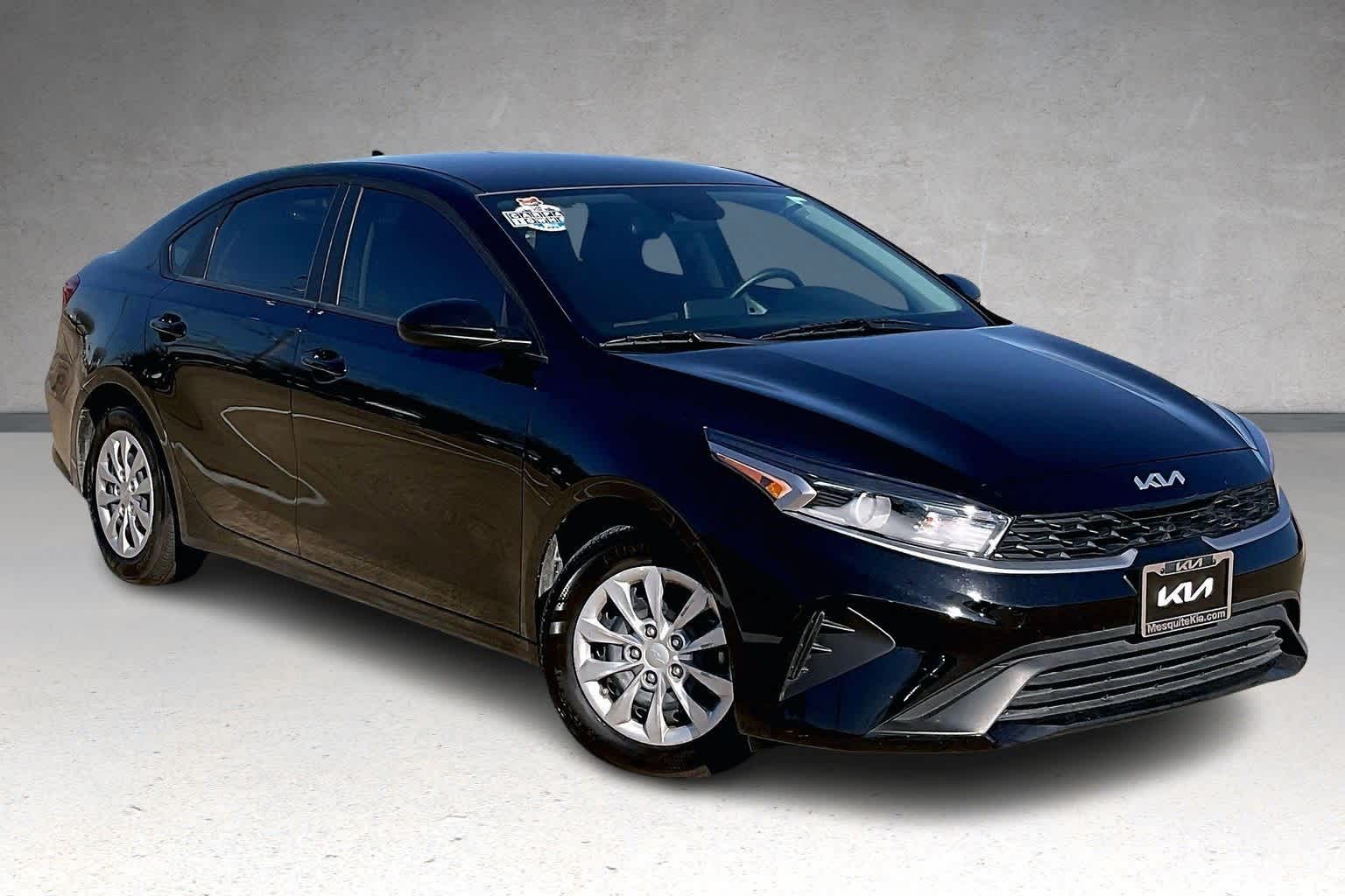 Thumbnail: 2024 Kia Forte - 20