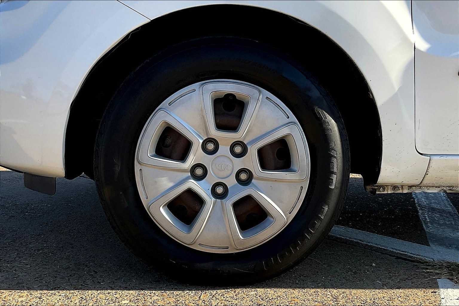 Thumbnail: 2011 Kia Soul - 7