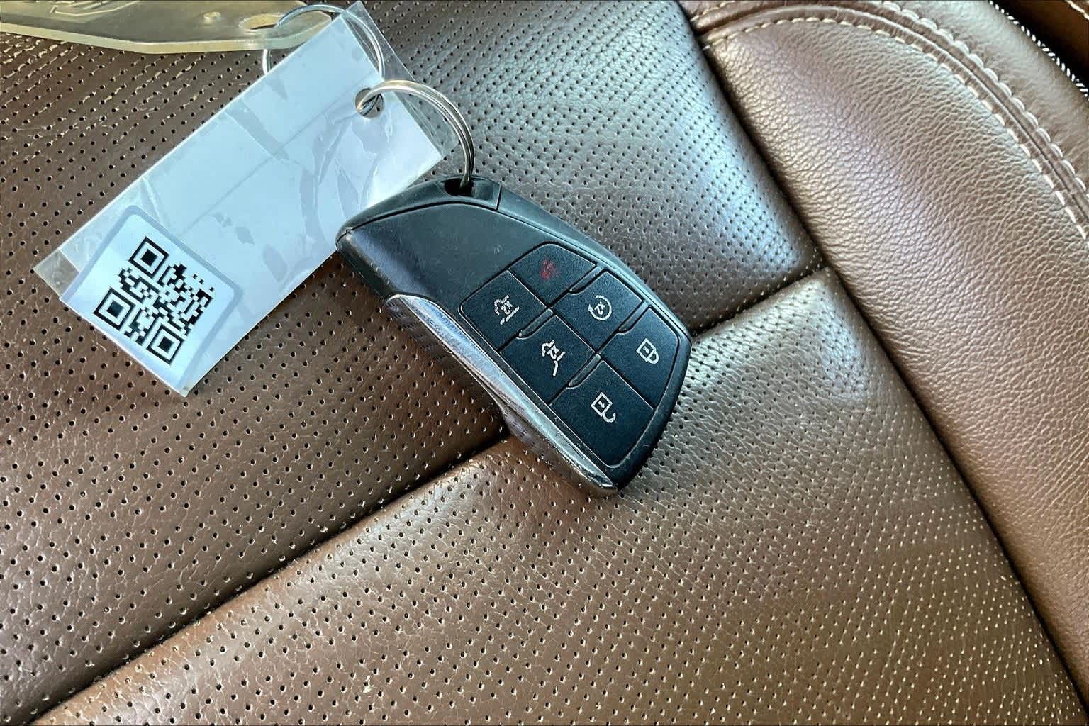 Thumbnail: 2021 Chevrolet Suburban - 18