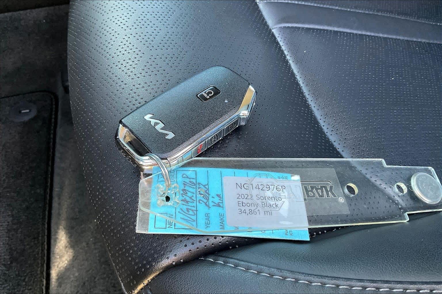 Thumbnail: 2022 Kia Sorento - 18