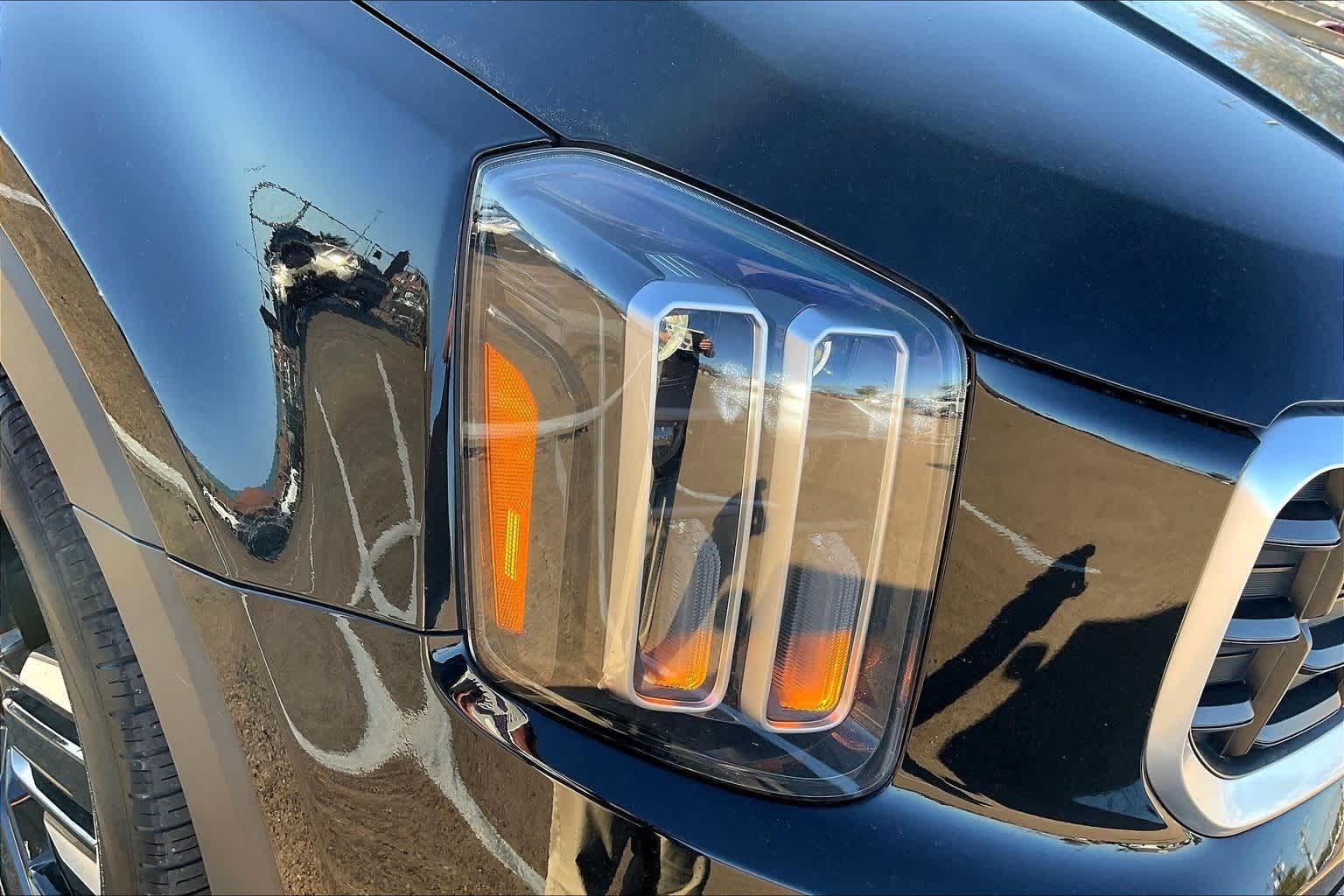 Thumbnail: 2024 Kia Telluride - 30