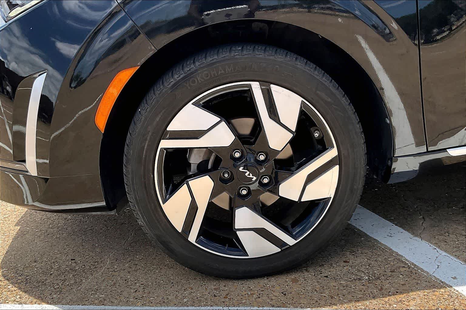 Thumbnail: 2023 Kia Soul - 7