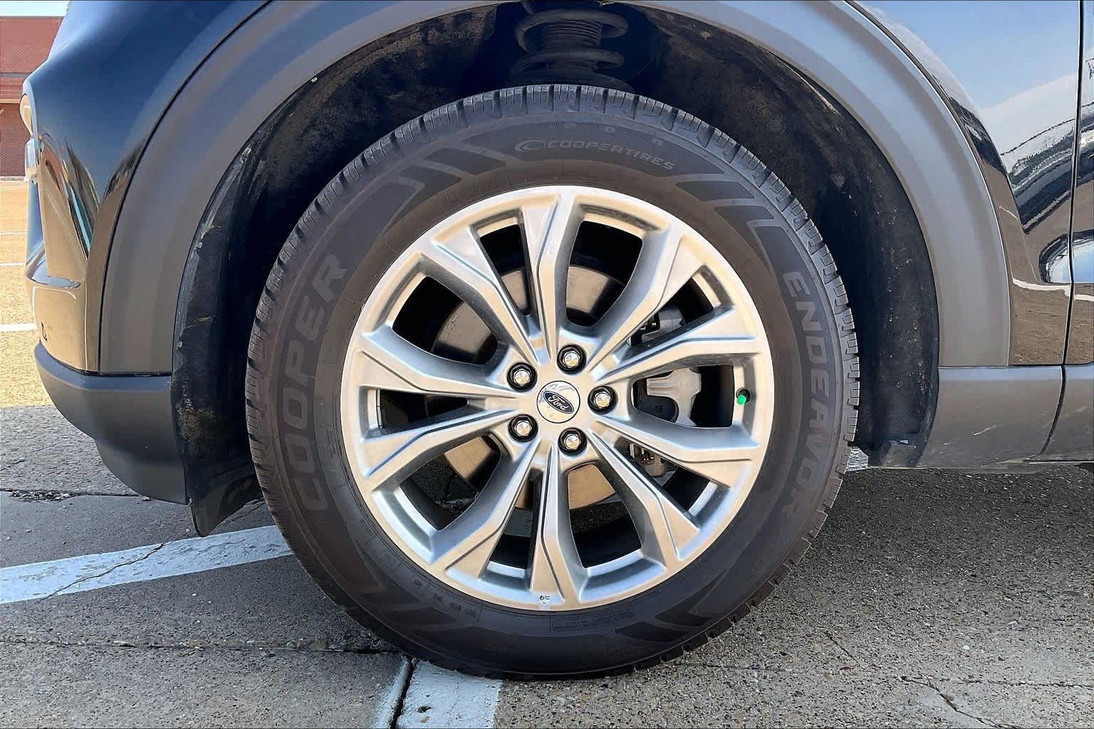 Thumbnail: 2023 Ford Explorer - 8