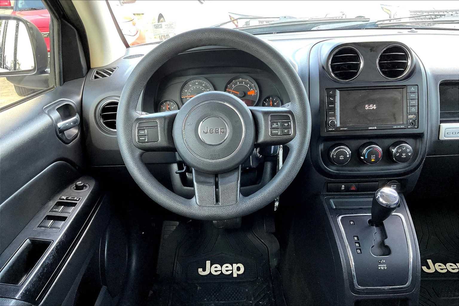 Thumbnail: 2016 Jeep Compass - 13